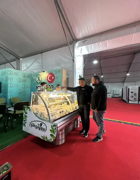 Balıkesir Tarım ve Hayvancılık Fuarı'nda Gökçeyazı Kooperatifi ürün standı
